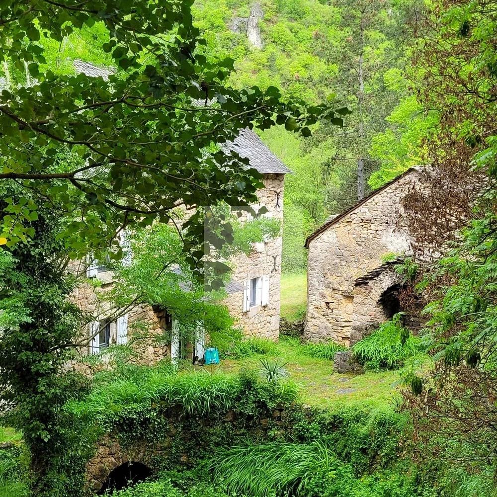 � vendre  Maison Florac (48400)