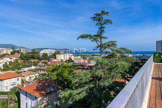  Appartement � vendre 5 pi�ces 133 m�