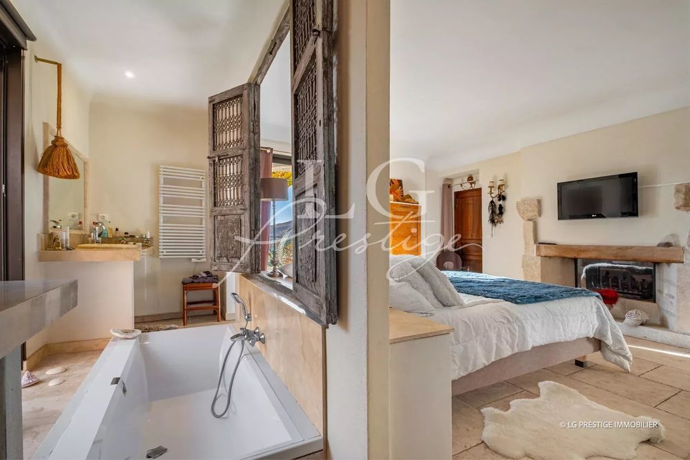 � vendre  Maison Fayence (83440)