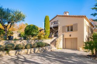  Maison � vendre 5 pi�ces 240 m�