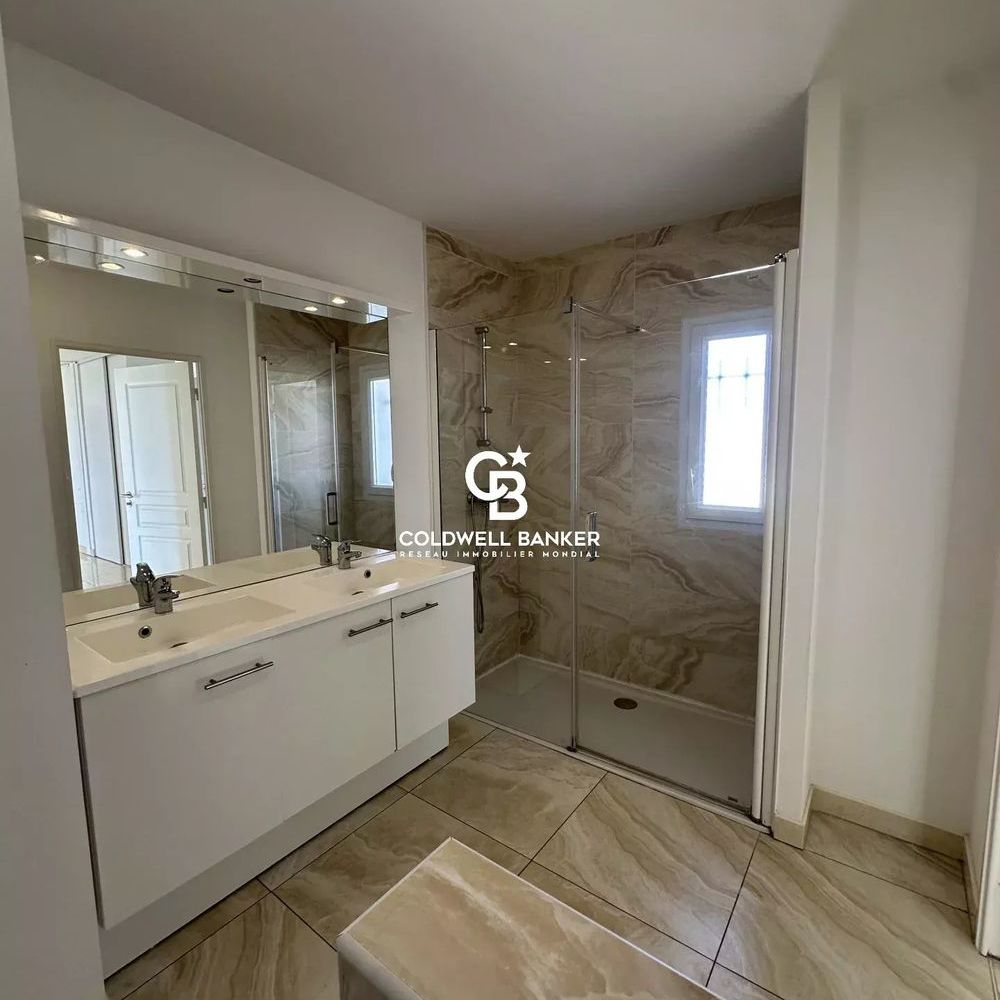 � vendre  Appartement Cagnes-sur-Mer (06800)