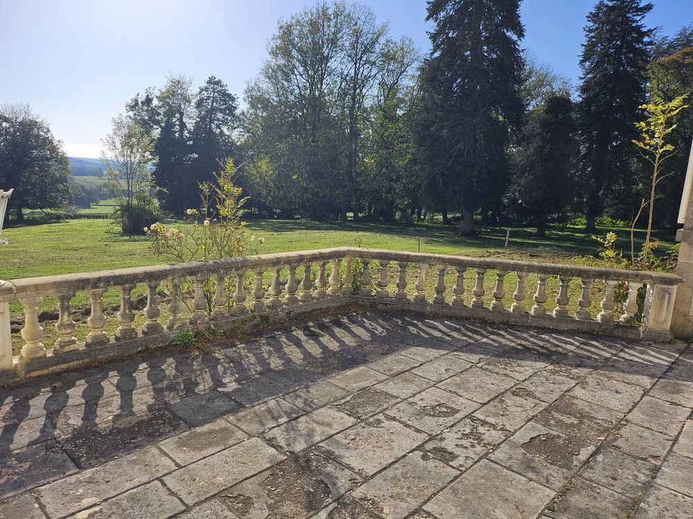 � vendre  Propri�t�/ch�teau Moulins-Engilbert (58290)