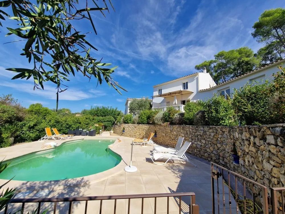 � vendre  Villa Lorgues (83510)