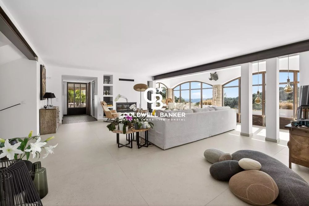 � vendre  Villa Saint-Paul-de-Vence (06570)