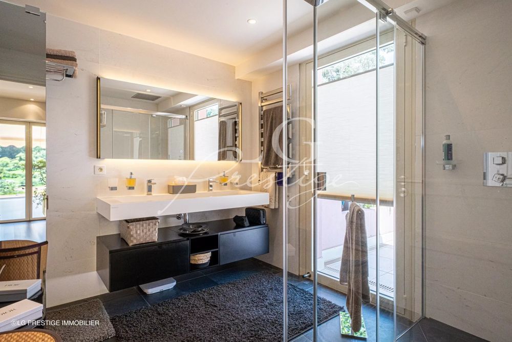 � vendre  Appartement Th�oule-sur-Mer (06590)