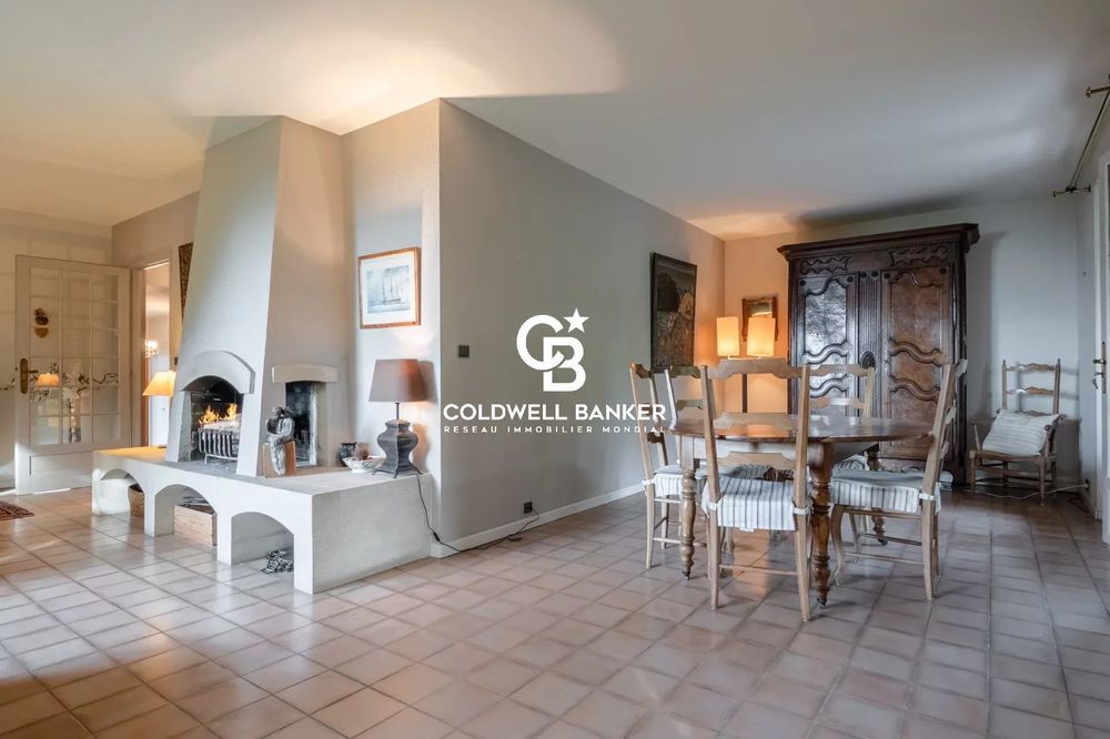 � vendre  Villa V�traz-Monthoux (74100)