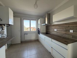  Appartement � louer 3 pi�ces 74 m�