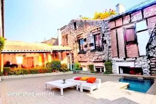  Maison � vendre 7 pi�ces 221 m�