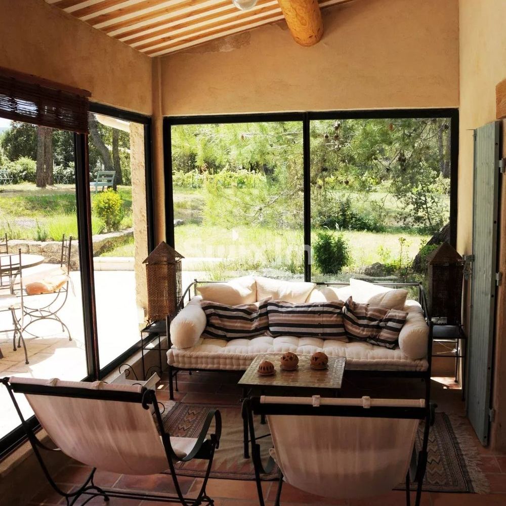 � vendre  Maison M�nerbes (84560)