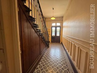  Immeuble � vendre 10 pi�ces 227 m�