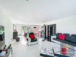  Villa � vendre 7 pi�ces 147 m�