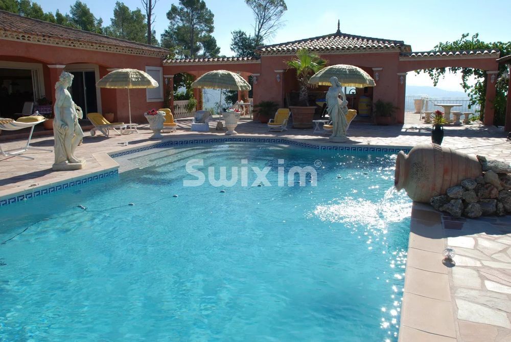 � vendre  Villa Fayence (83440)