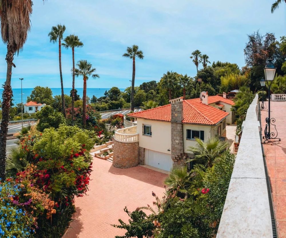 � vendre  Maison Vallauris (06220)