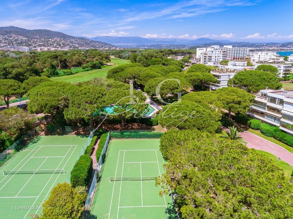 � vendre  Appartement Mandelieu-la-Napoule (06210)