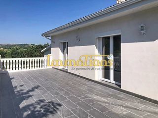  Maison � vendre 7 pi�ces 205 m�