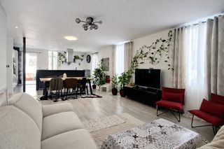  Maison � vendre 9 pi�ces 264 m�