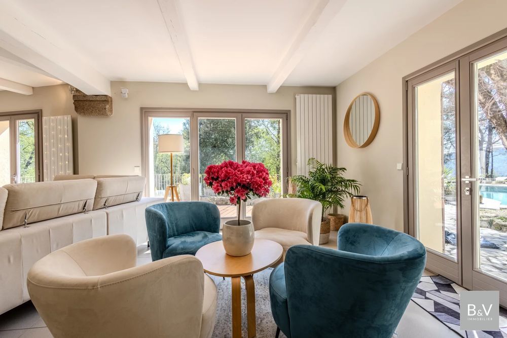 � vendre  Maison Tourrettes-sur-Loup (06140)