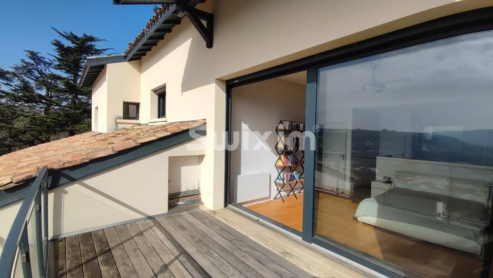 � vendre  Maison Vienne (38200)