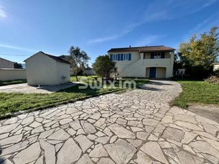  Maison � vendre 9 pi�ces 180 m�