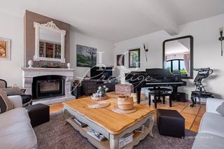  Maison � vendre 6 pi�ces 200 m�