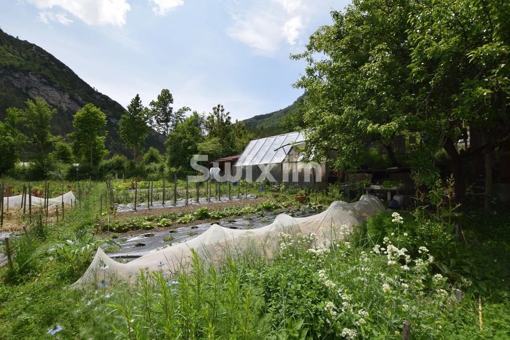 � vendre  Maison Saint-Benoit-en-Diois (26340)