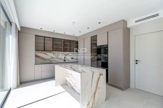  Villa � vendre 8 pi�ces 280 m�