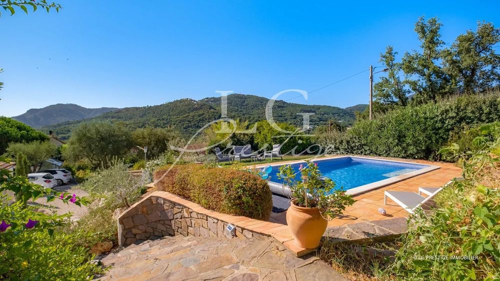 � vendre  Maison Les Adrets-de-l'Est�rel (83600)