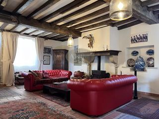  Maison � vendre 8 pi�ces 230 m�