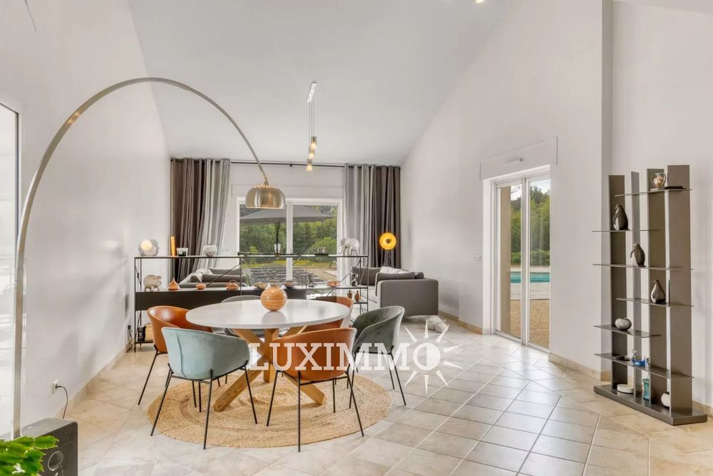 � vendre  Villa Valbonne (06560)