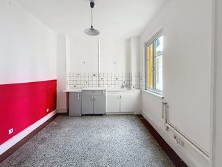  Immeuble � vendre 15 + pi�ces 331 m�