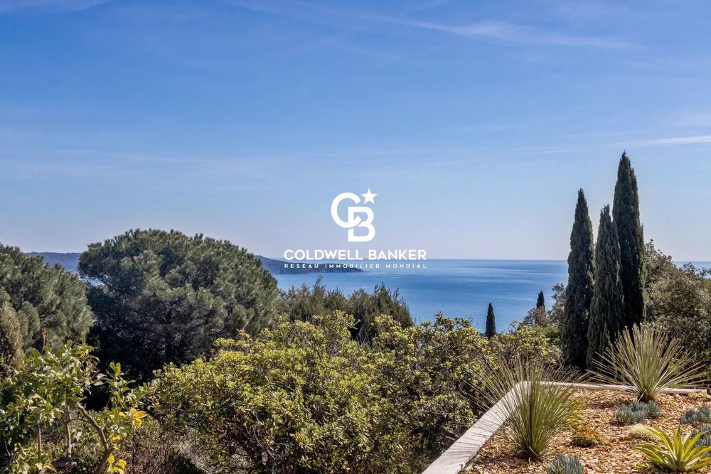 � vendre  Villa Cavalaire-sur-Mer (83240)