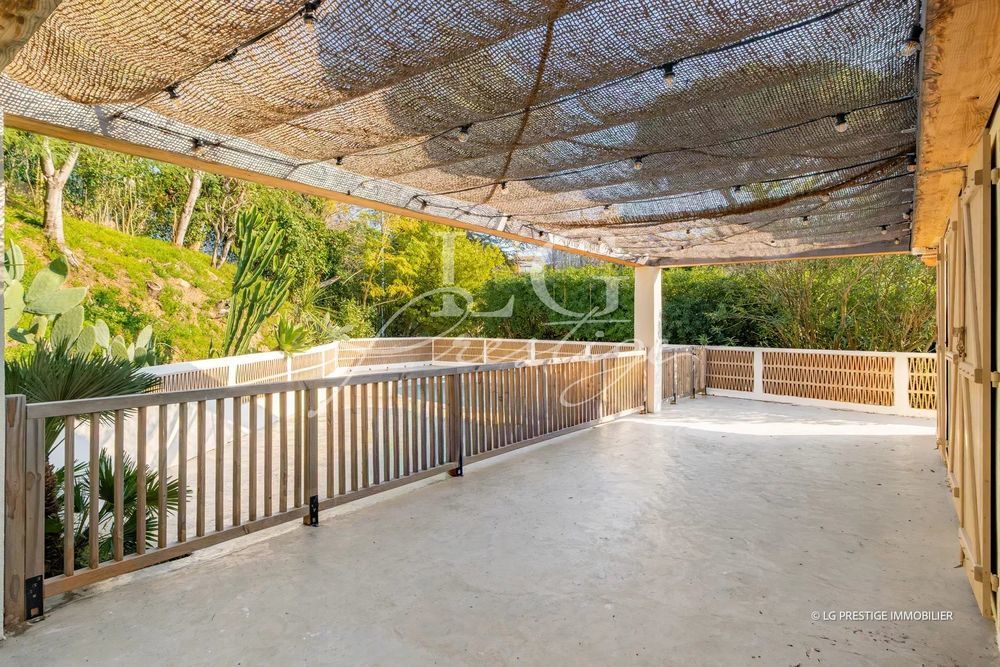 � vendre  Maison Mandelieu-la-Napoule (06210)