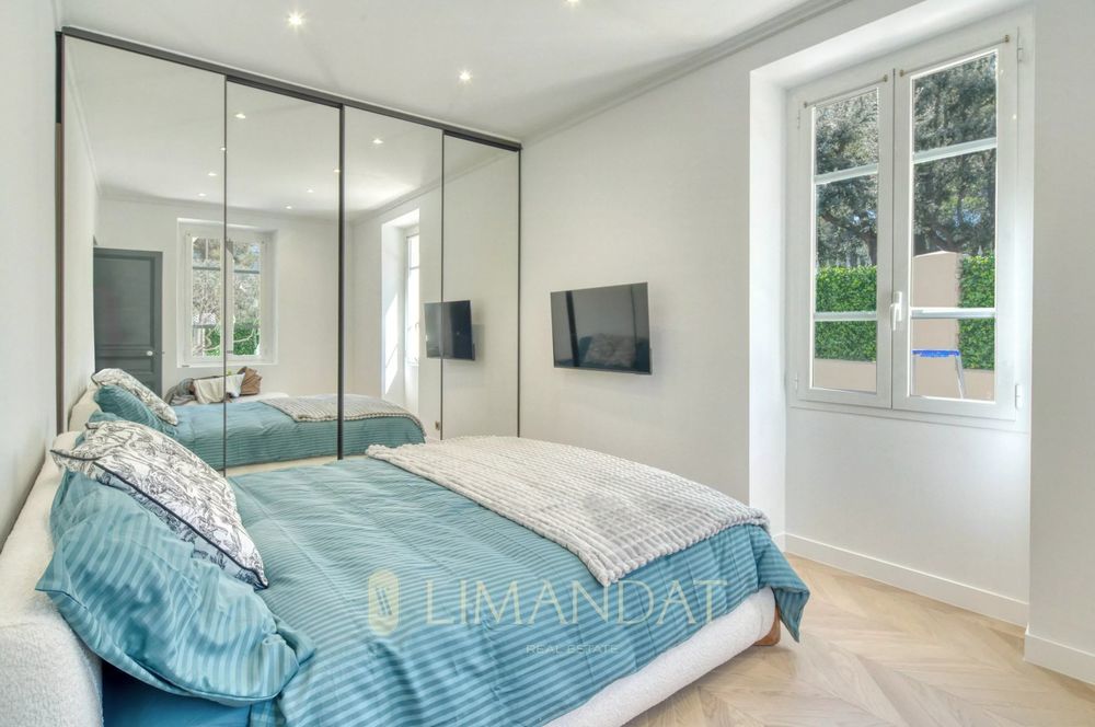 � vendre  Maison Roquebrune-Cap-Martin (06190)