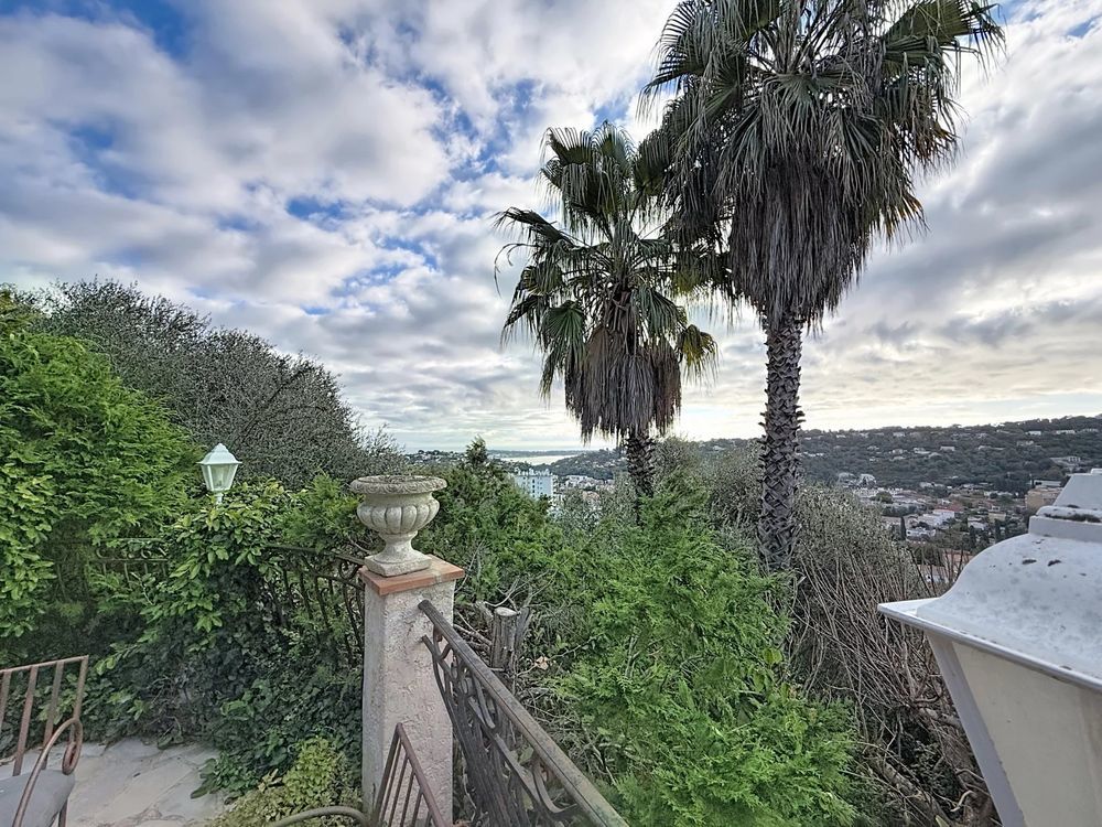� vendre  Maison Vallauris (06220)