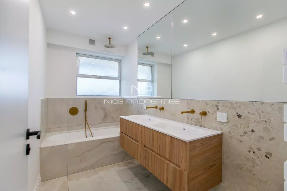 � vendre  Appartement Villeneuve-Loubet (06270)