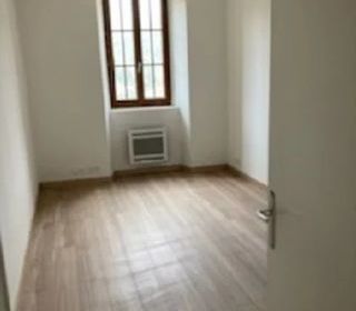  Appartement � louer 2 pi�ces 45 m�