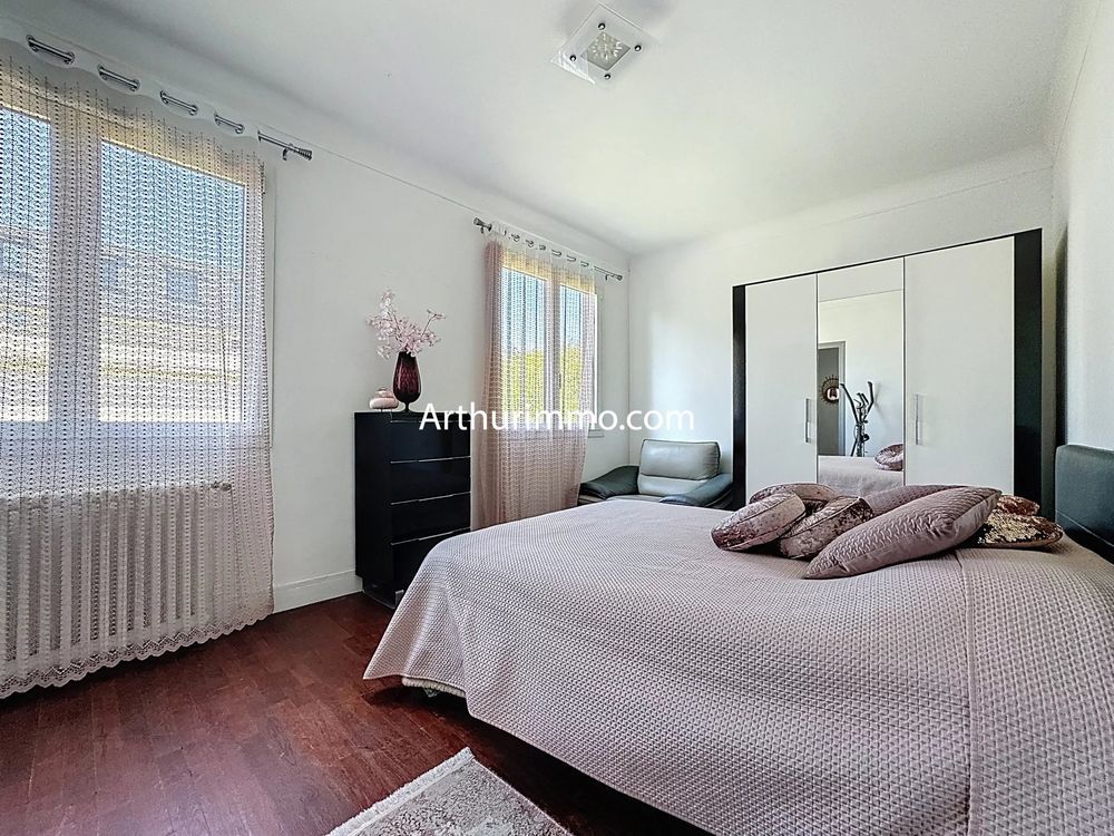 � vendre  Maison Villecresnes (94440)