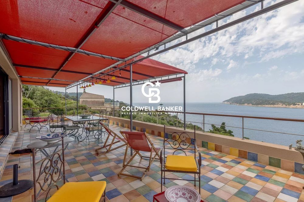 � vendre  Maison Hy�res (83400)