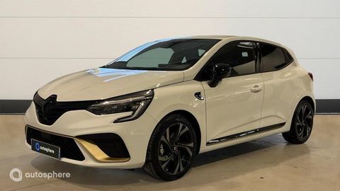 Renault Clio 1.6 E-Tech hybride 145ch Engineered 2023 occasion Marignane 13700