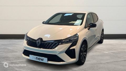 Renault Clio 1.6 E-Tech hybride 145ch Techno 2023 occasion SALON DE PROVENCE 13300