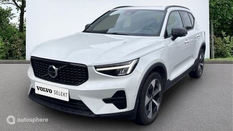 Volvo XC40 B3 163ch Plus DCT 7 2025 occasion Mont&eacute;vrain 77144
