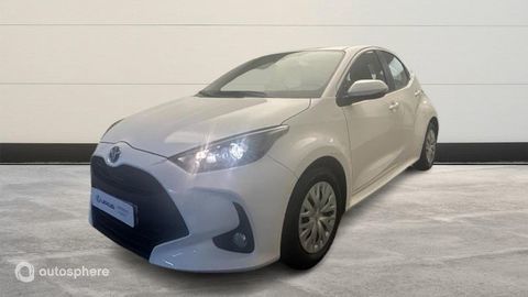 Toyota Yaris 116h Dynamic Business 5p + Programme Beyond Zero Academy MY2 2023 occasion CHAMBOURCY 78240