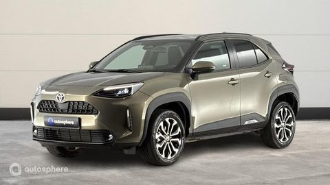 Toyota Yaris Cross 130h Design MC24 2025 occasion V&eacute;nissieux 69200