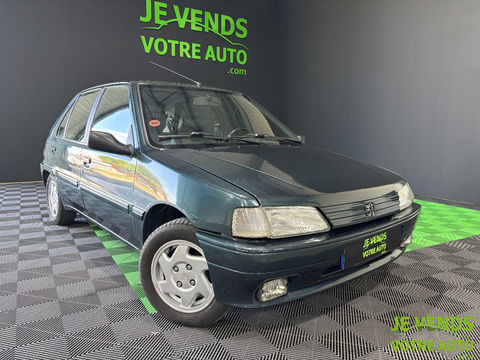 Peugeot 106 1.6 i 90cv - finition GRIFFE 1994 occasion Mont&eacute;limar 26200