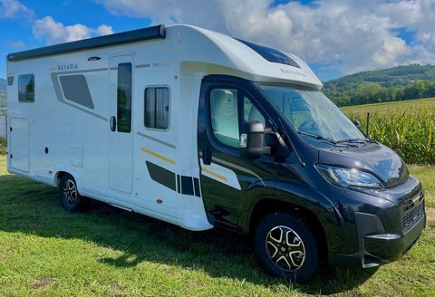 BAVARIA Camping car 2026 occasion Saint-Hostien 43260