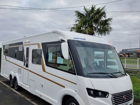 EURA MOBIL Camping car 2023 occasion V&eacute;retz 37270