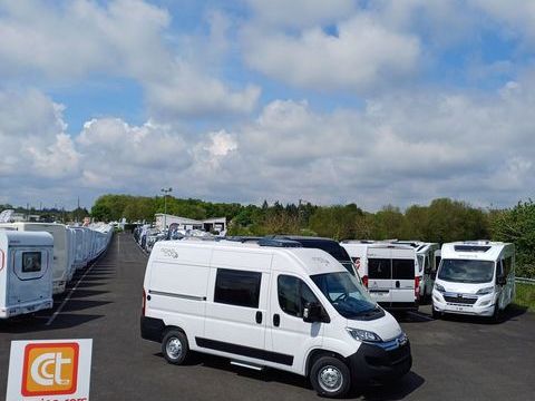 Van am&eacute;nag&eacute; Van am&eacute;nag&eacute; 2026 occasion V&eacute;retz 37270