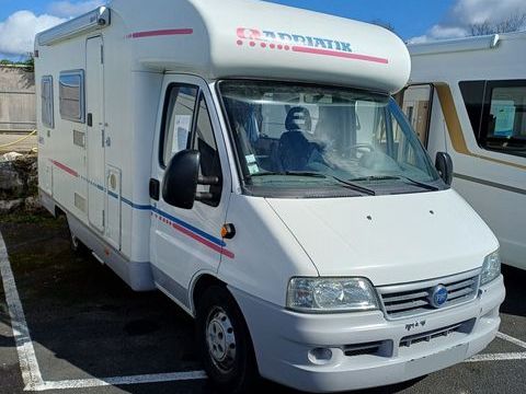 ADRIA Camping car 2004 occasion V&eacute;retz 37270