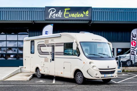FLORIUM Camping car 2017 occasion SAINT BARTHELEMY D'ANJOU 49124