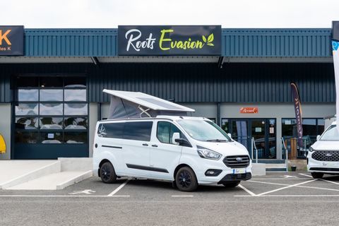 WESTFALIA Van am&eacute;nag&eacute; 2023 occasion SAINT BARTHELEMY D'ANJOU 49124